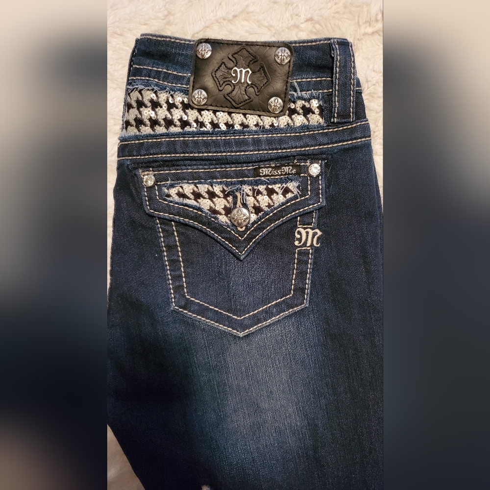 Miss Me Mid Rise Skinny Jeans NWOT size 31